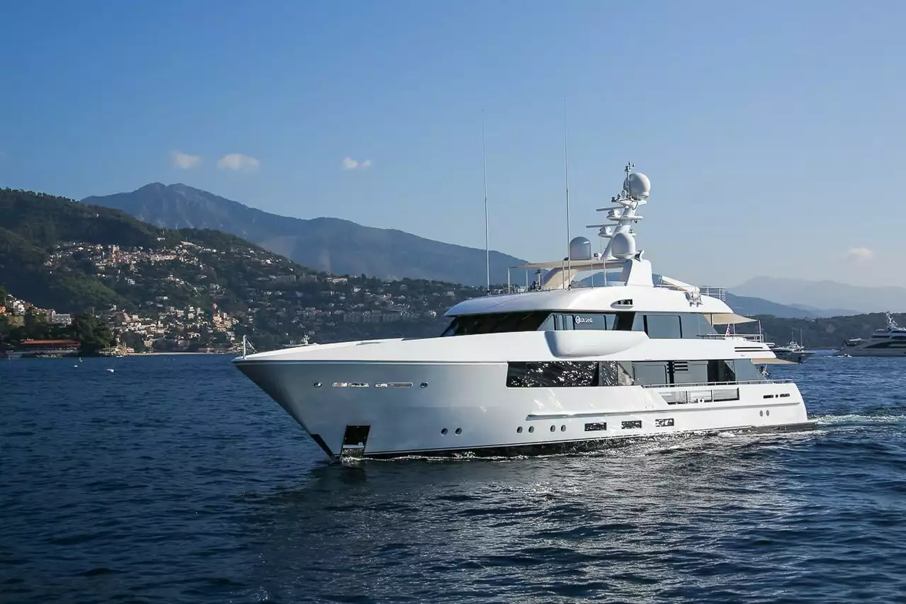 Filosofia dello yacht • 2015 • Feadship • costruito per Charles Ho Tsu-kwok