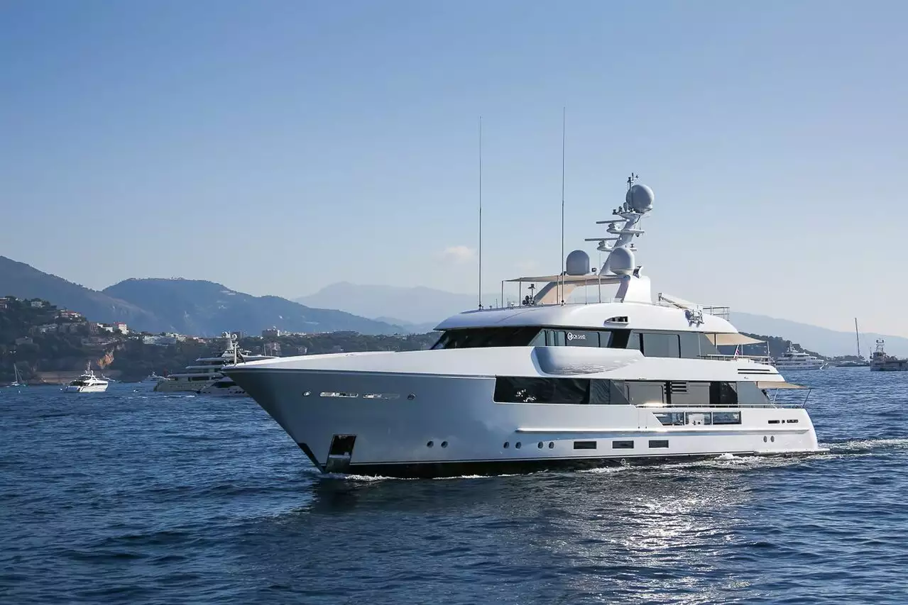 yat Felsefesi • 2015 • Feadship • Charles Ho Tsu-kwok için inşa edildi