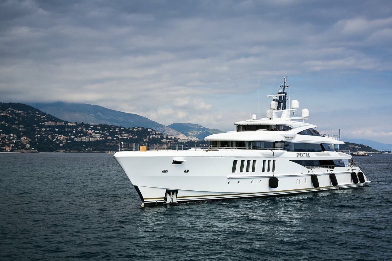 SPECTRE Jacht • Benetti • 2018 • Eigenaar Rob Sands