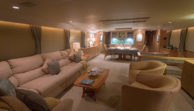 yacht Summer Splendor interior