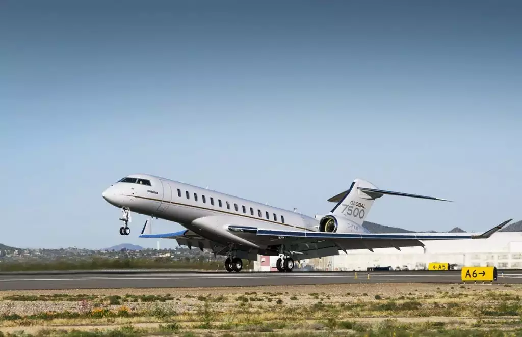 F-GVMA -Bombardier Global 7500 - برنارد أرنو