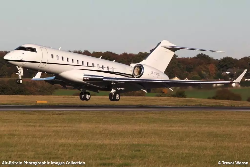 M-VANG Bombardier Global Express Andrey Goncharengo