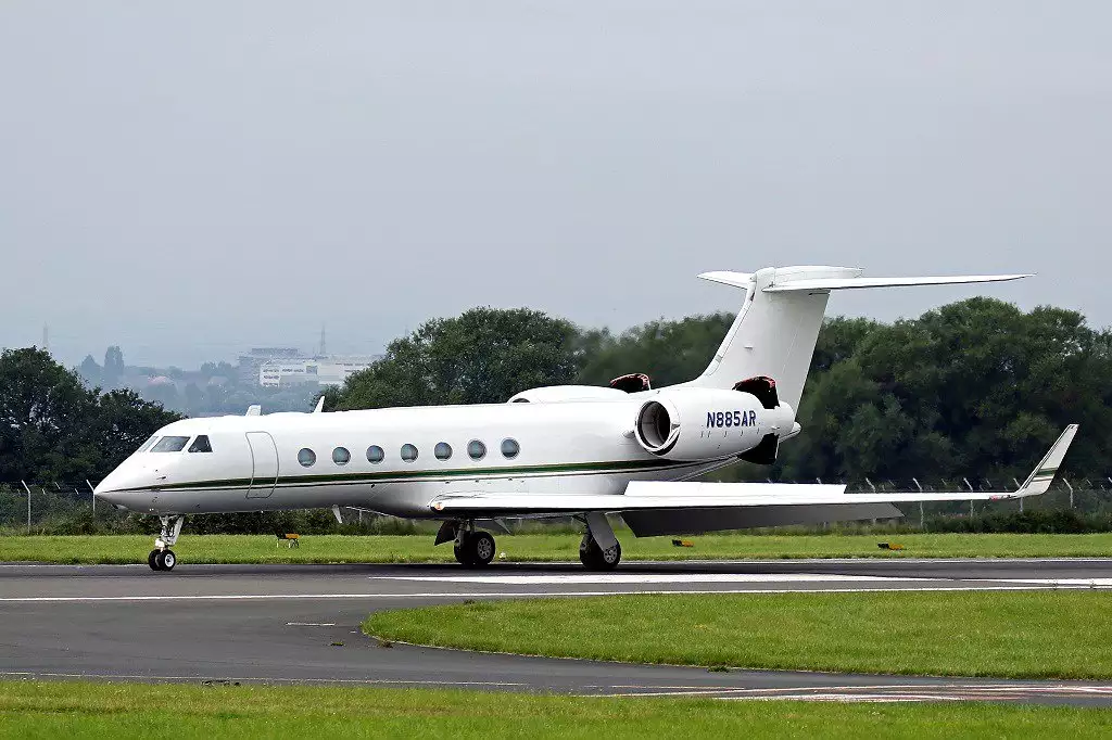 N885AR – G550 – Роберт Лурье