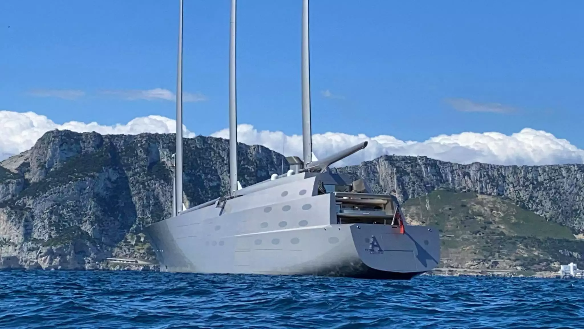 Парусная яхта А (Гибралтар Яхтинг)