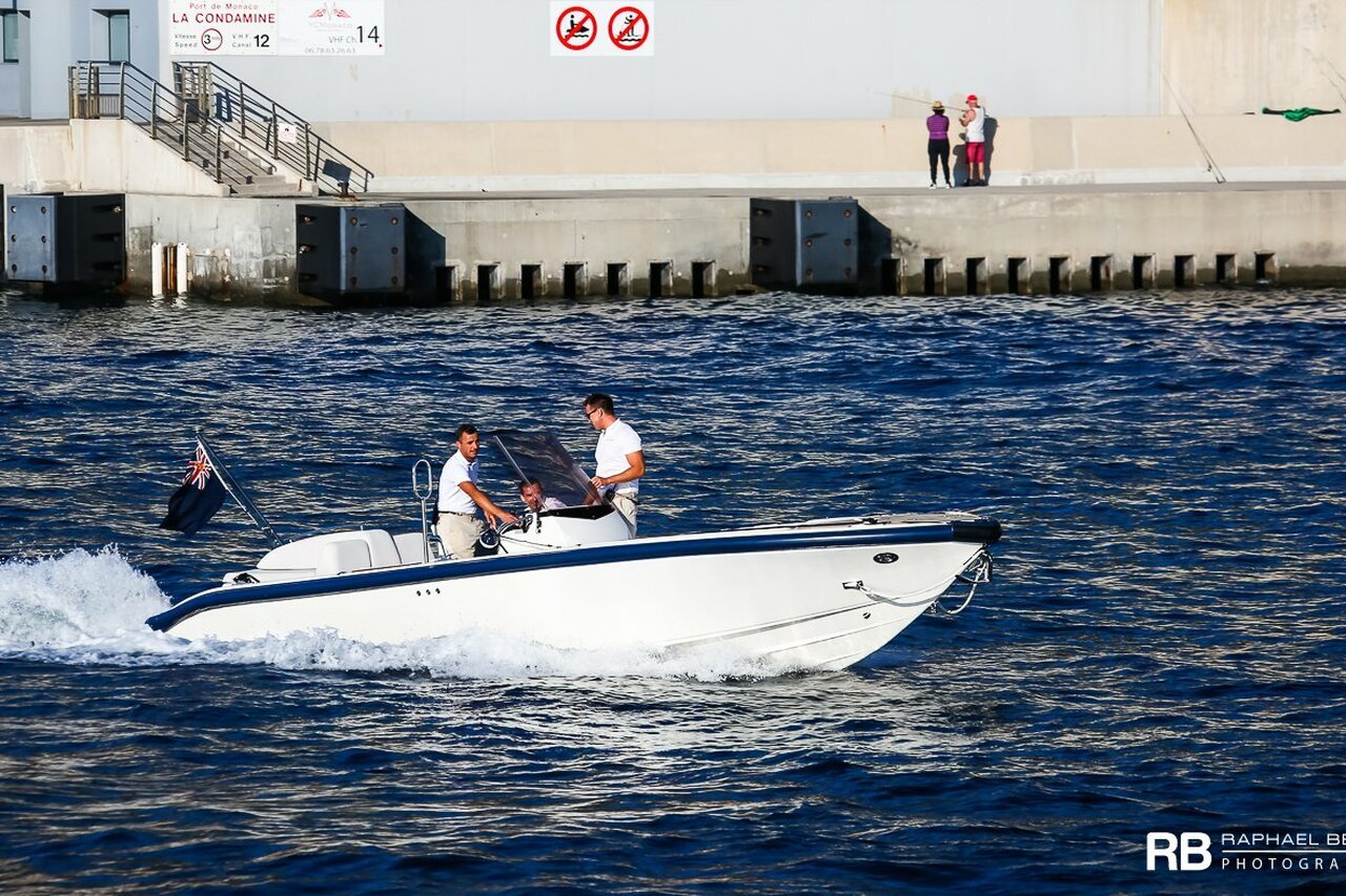 Yacht Tender To Prediction (SR26) – 7,86m – Windy
