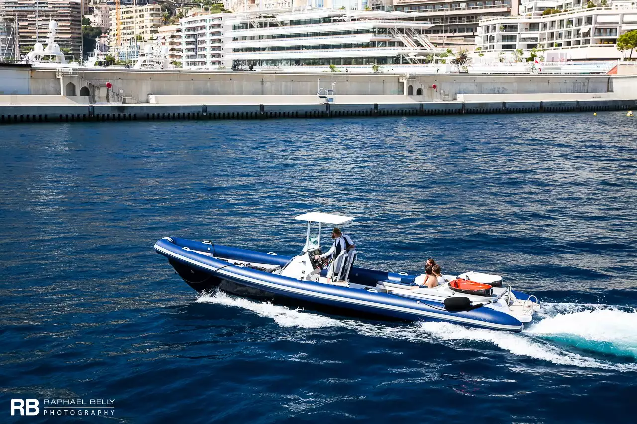 Tender To Solandge yacht (Serket 98i) – 9,8m – Scorpion 