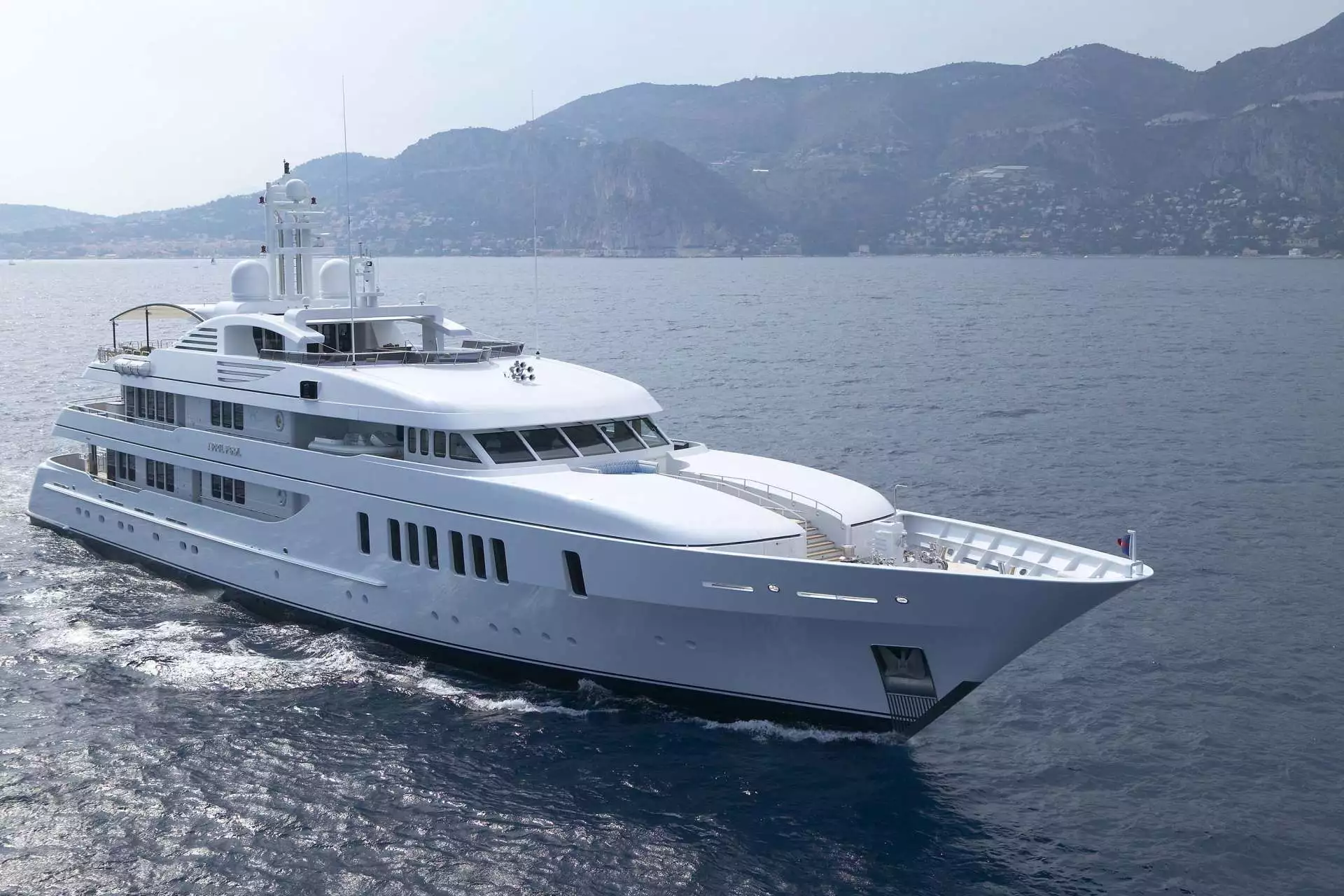 yat 1 Nisan Şakası – Feadship – 2006 – Sanford Weill