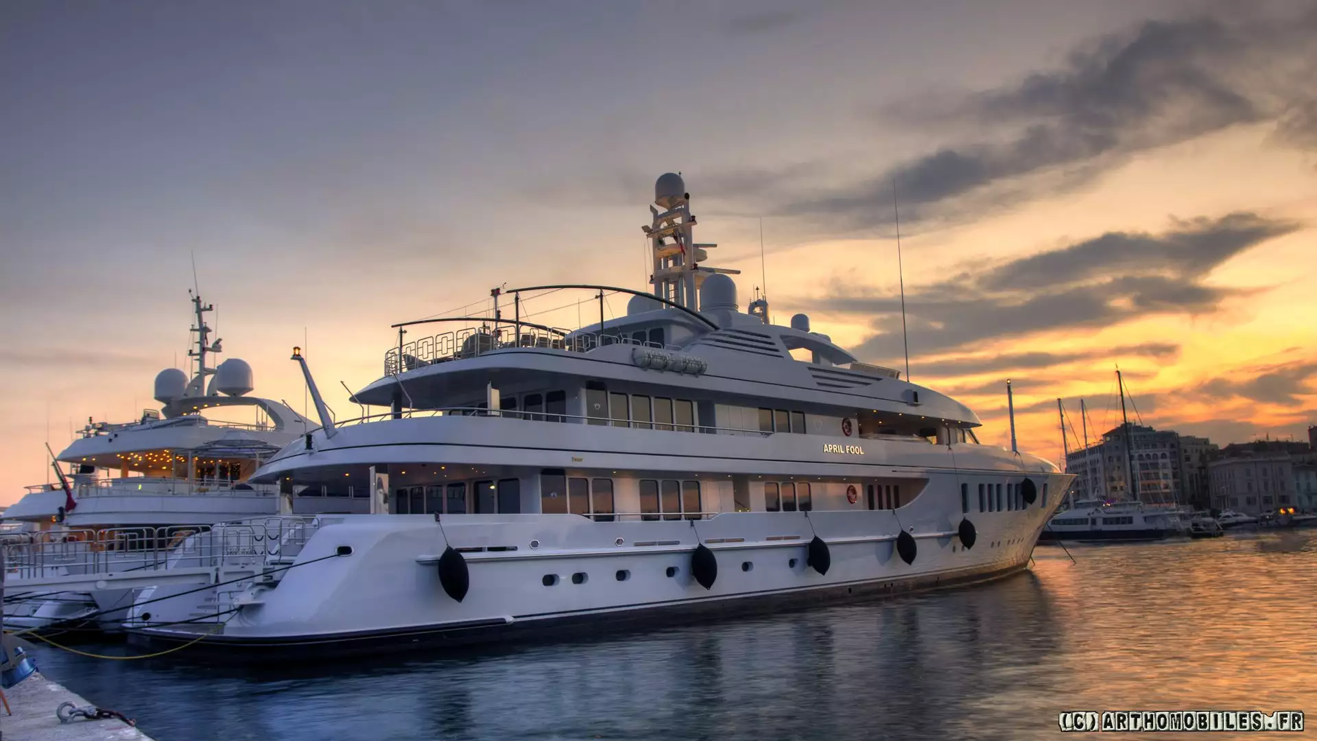 yacht APRIL FOOL – Feadship – 2006 – Sanford Weill