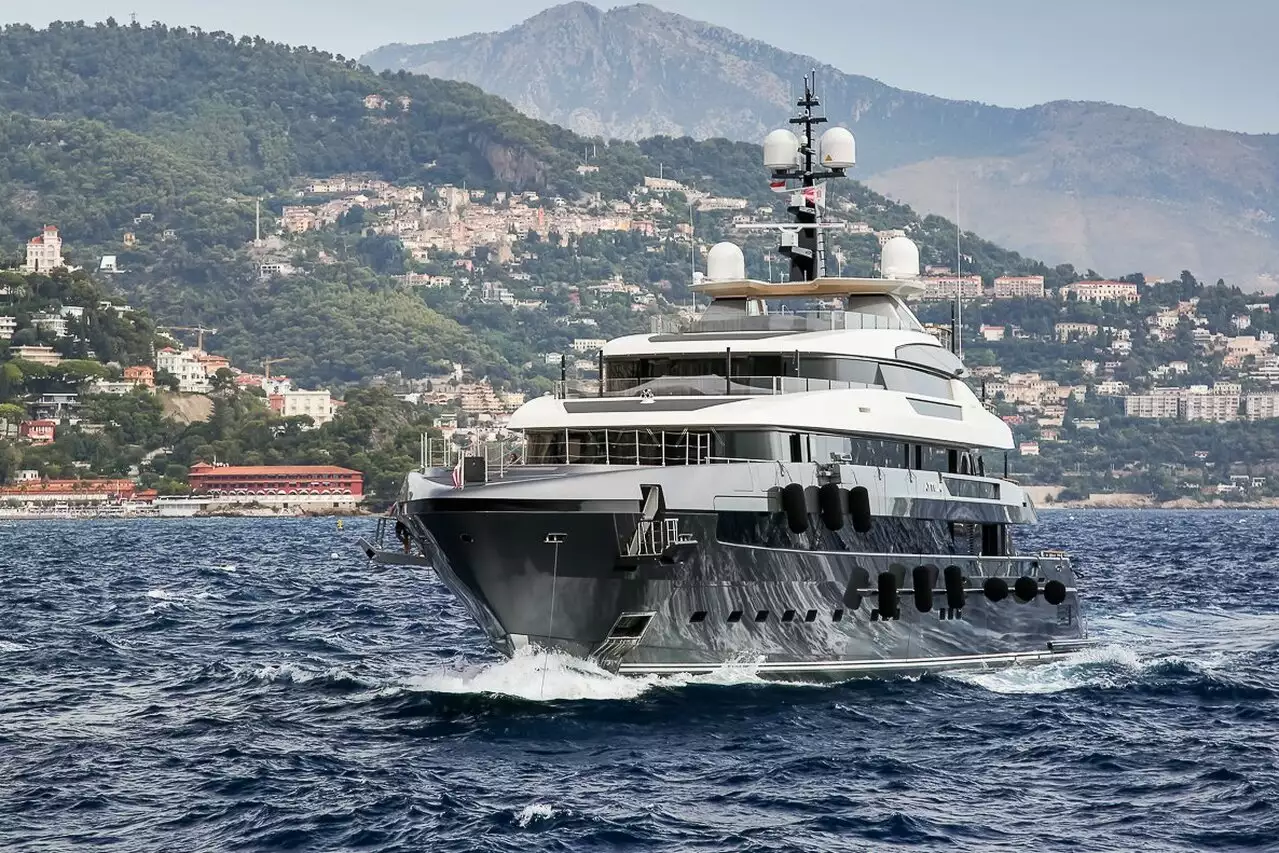 Yacht Attila – 64m – Sanlorenzo – Mauricio Filiberti