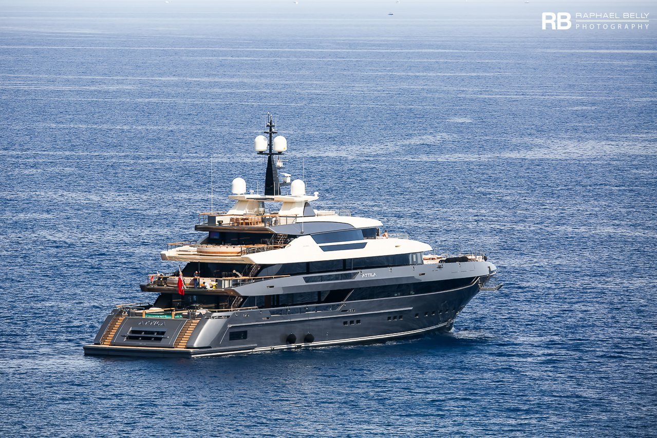 Yacht Attila – 64m – Sanlorenzo – Mauricio Filiberti