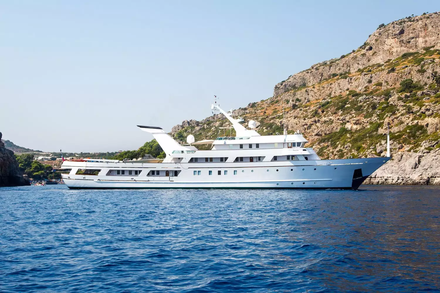 yacht Esmeralda – Codecasa – 1981 – Polys Haji-Ioannou