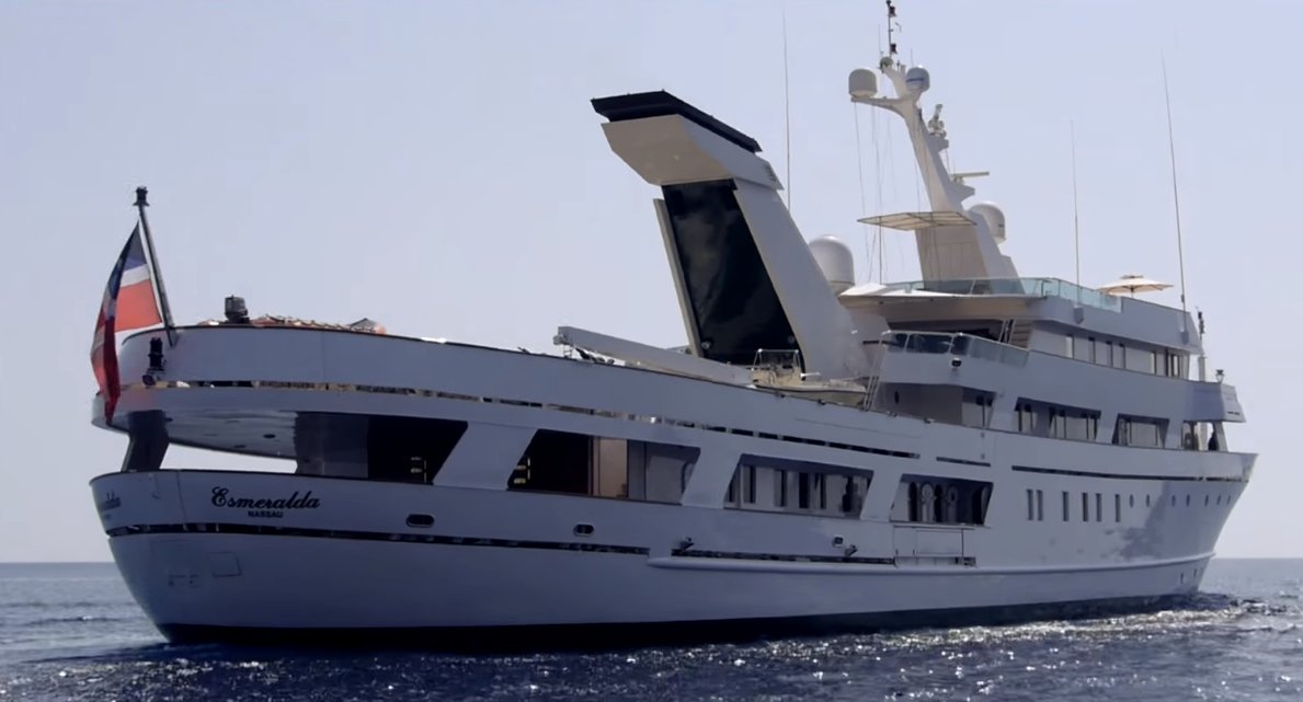 esmeralda super yacht