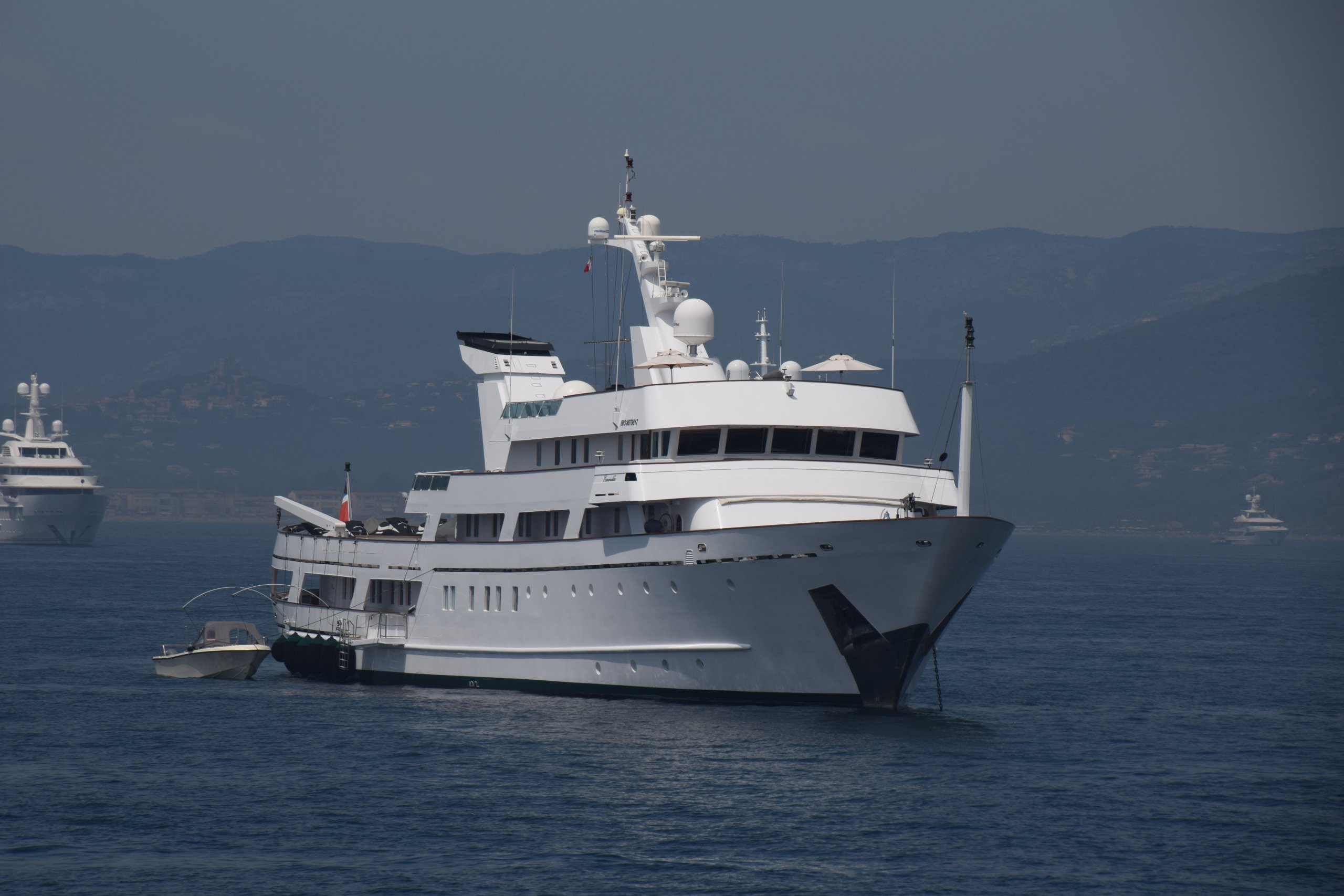 esmeralda super yacht