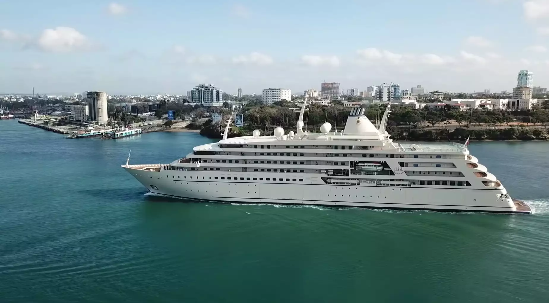 <a class="lar-automated-link" href="https://www.superyachtfan.com/it/yacht-industry/yacht-builders/lurssen/" 36086 target="_self">Lussen</a>