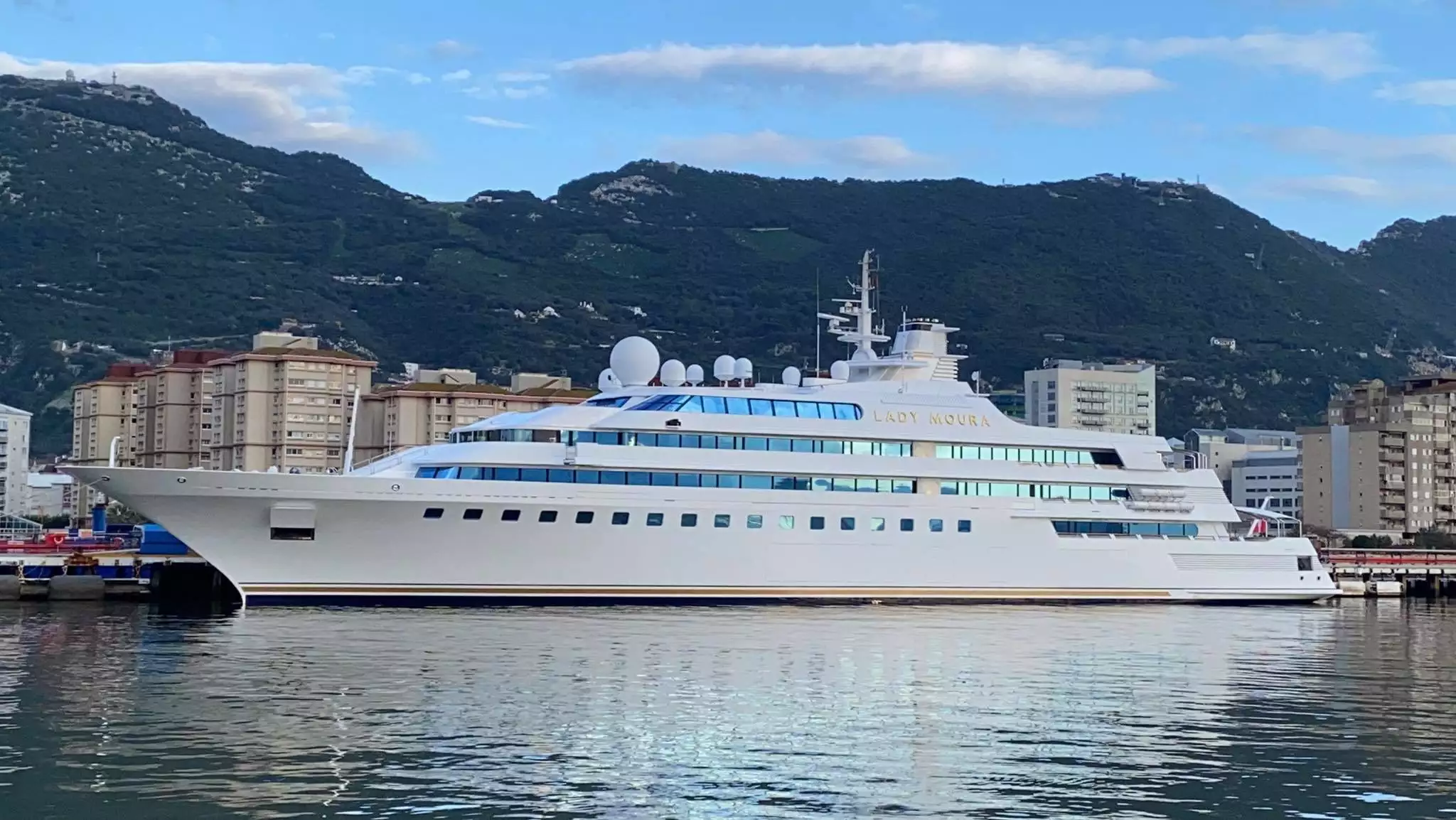 yacht Lady Moura à Gibraltar