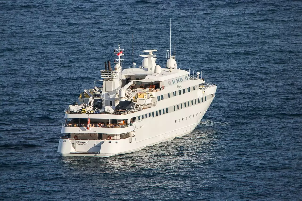jacht Lauren L – 90m – Cassens-Werft – Igor Kolomoisky 