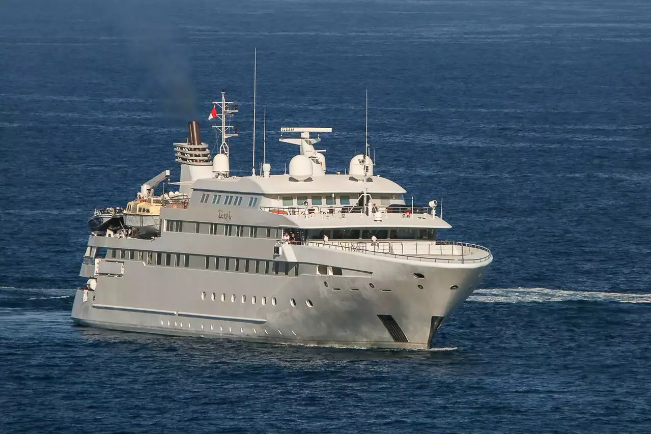 yacht Lauren L – 90m – Cassens-Werft – Igor Kolomoisky 