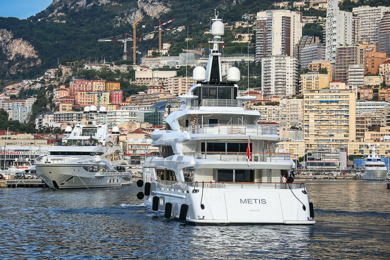 Yate artesanal • Benetti • 2019 • Propietario Todd Chaffee