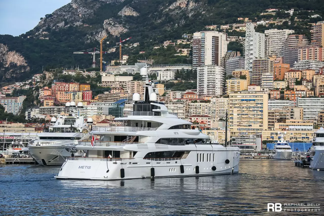 Yate artesanal • Benetti • 2019 • Propietario Todd Chaffee