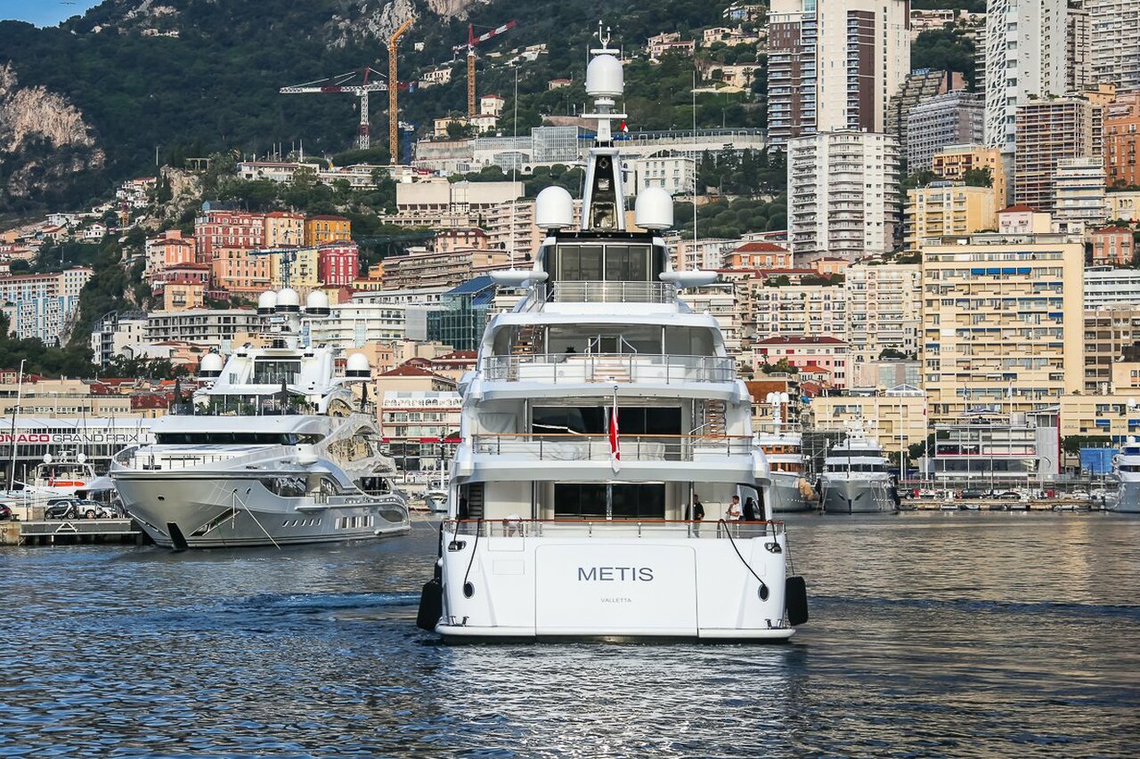 Yate artesanal • Benetti • 2019 • Propietario Todd Chaffee