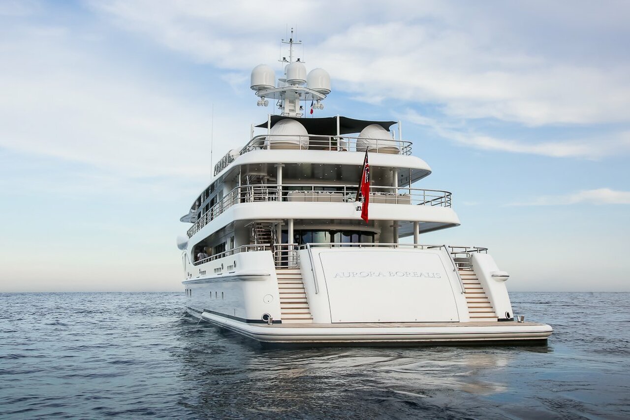 yacht Neninka – 67m – Amels – Carlos Hank Rhon