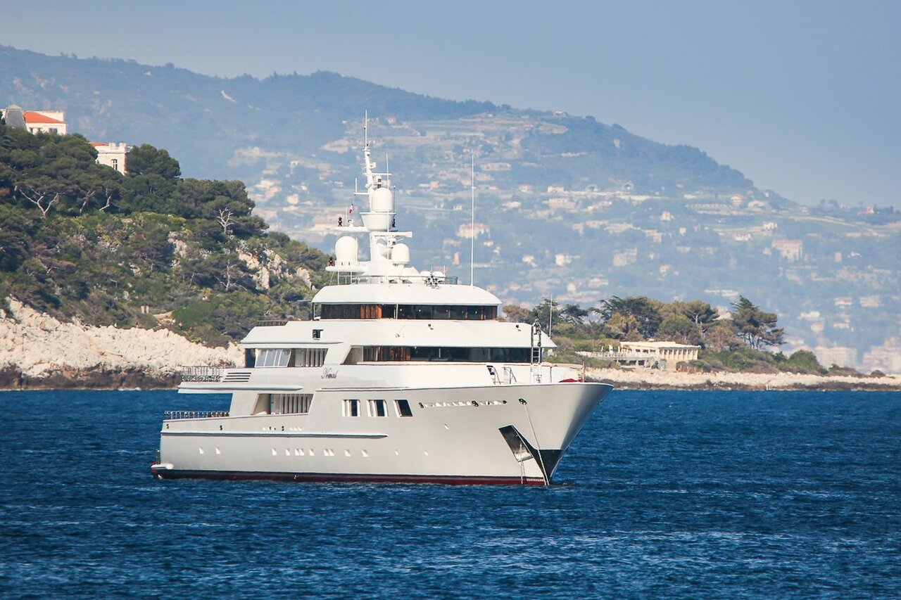 yacht Nomad – 70m – Oceanfast – George Prokopiou