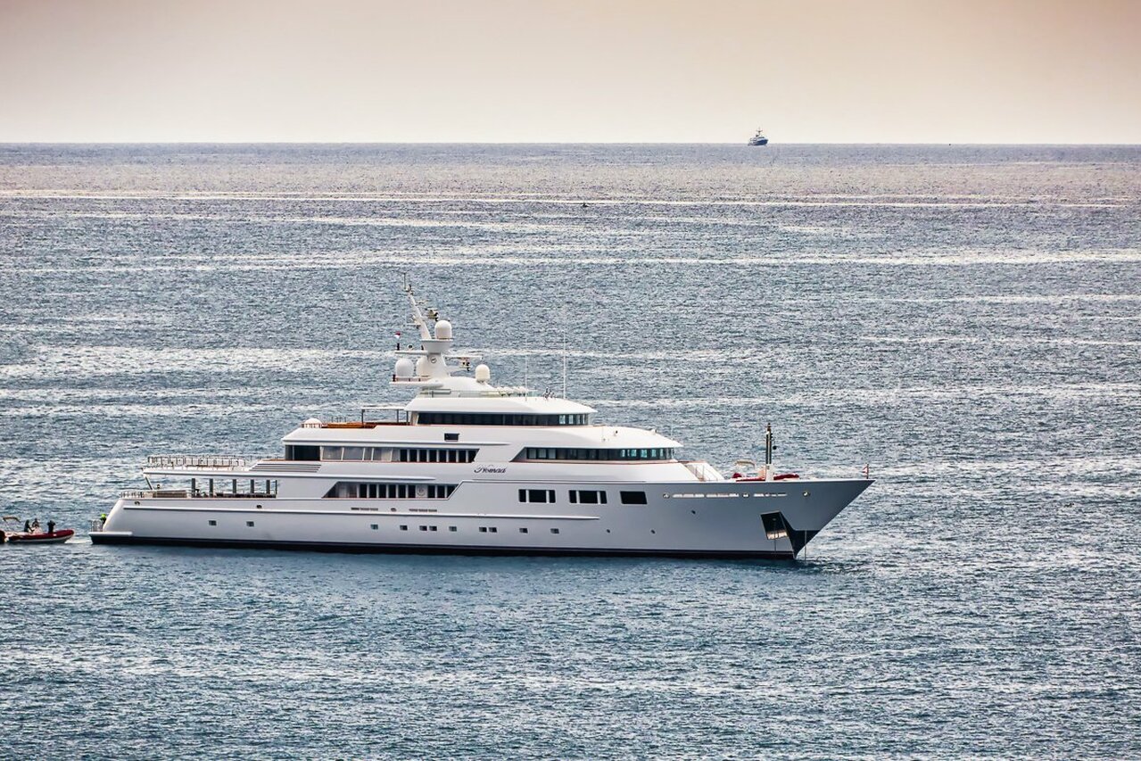 yacht Nomad - 70m - Oceanfast - George Prokopiou