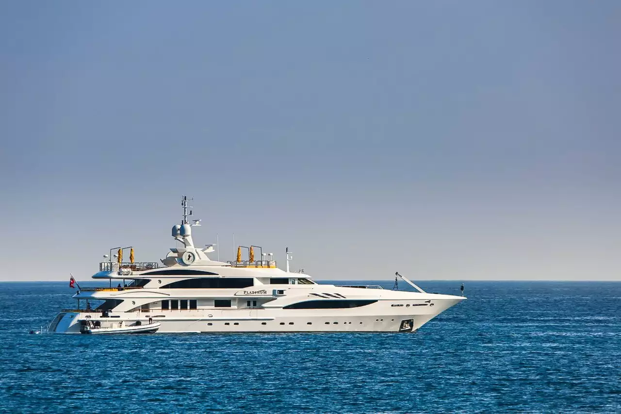 yacht Platinum – 50m – Benetti – Suni Vaswani