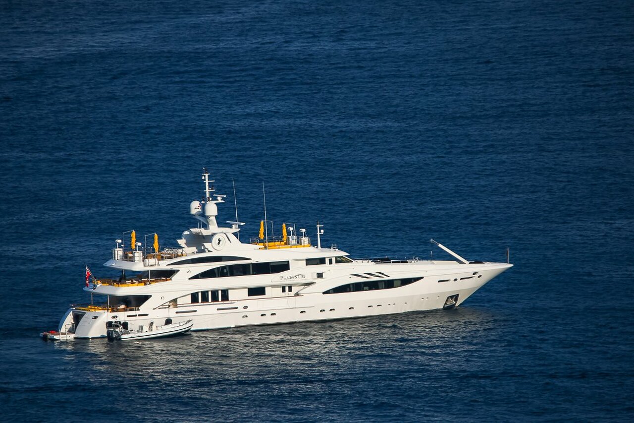 yate Platinum – 50m – Benetti – Suni Vaswani