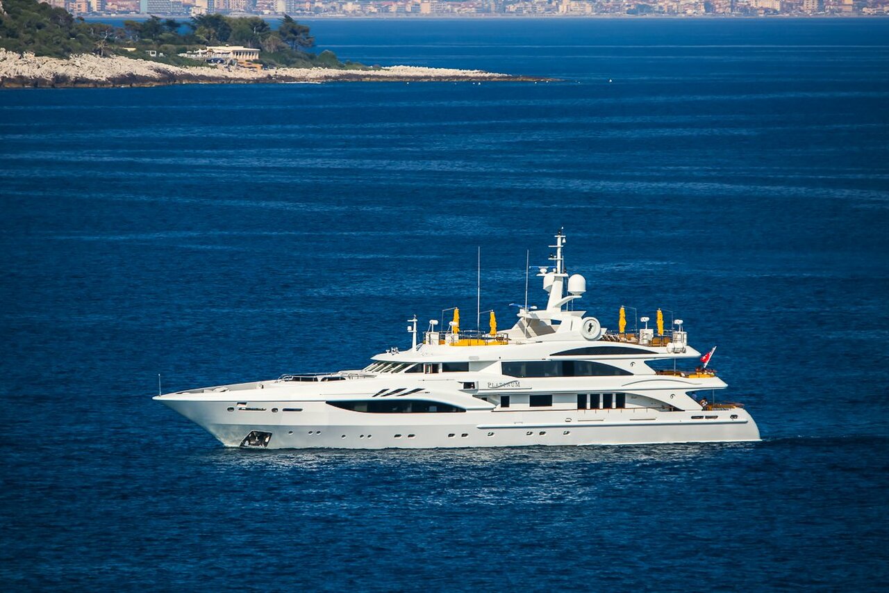 jacht Platinum – 50m – Benetti – Suni Vaswani