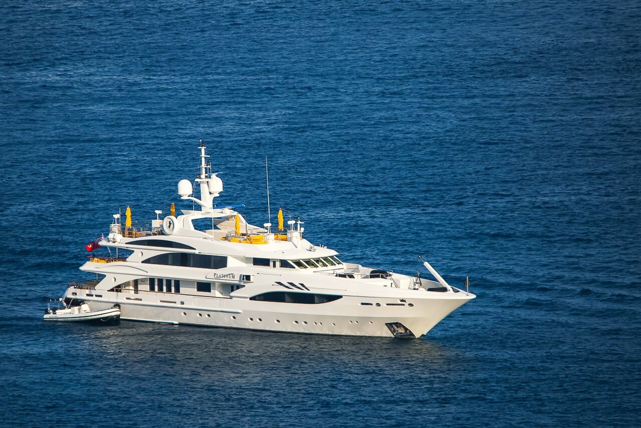 yate Platinum – 50m – Benetti – Suni Vaswani