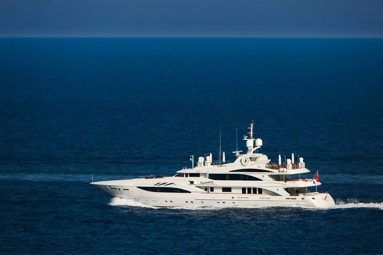 яхта Platinum – 50 м – Benetti – Суни Васвани