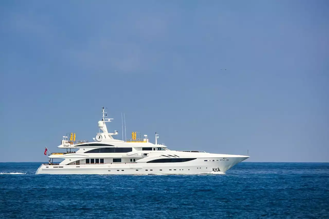 Yacht Platinum – 50m – Benetti – Suni Vaswani