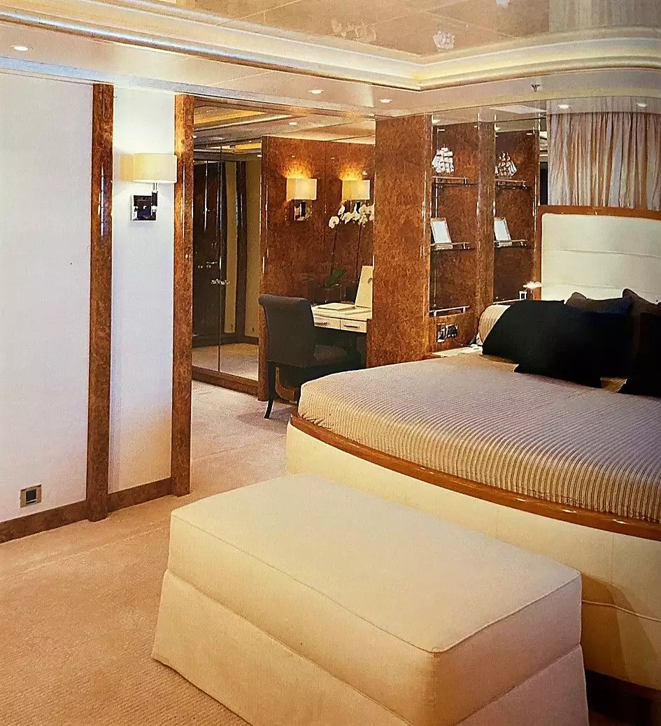 interior del yate Sea Pearl