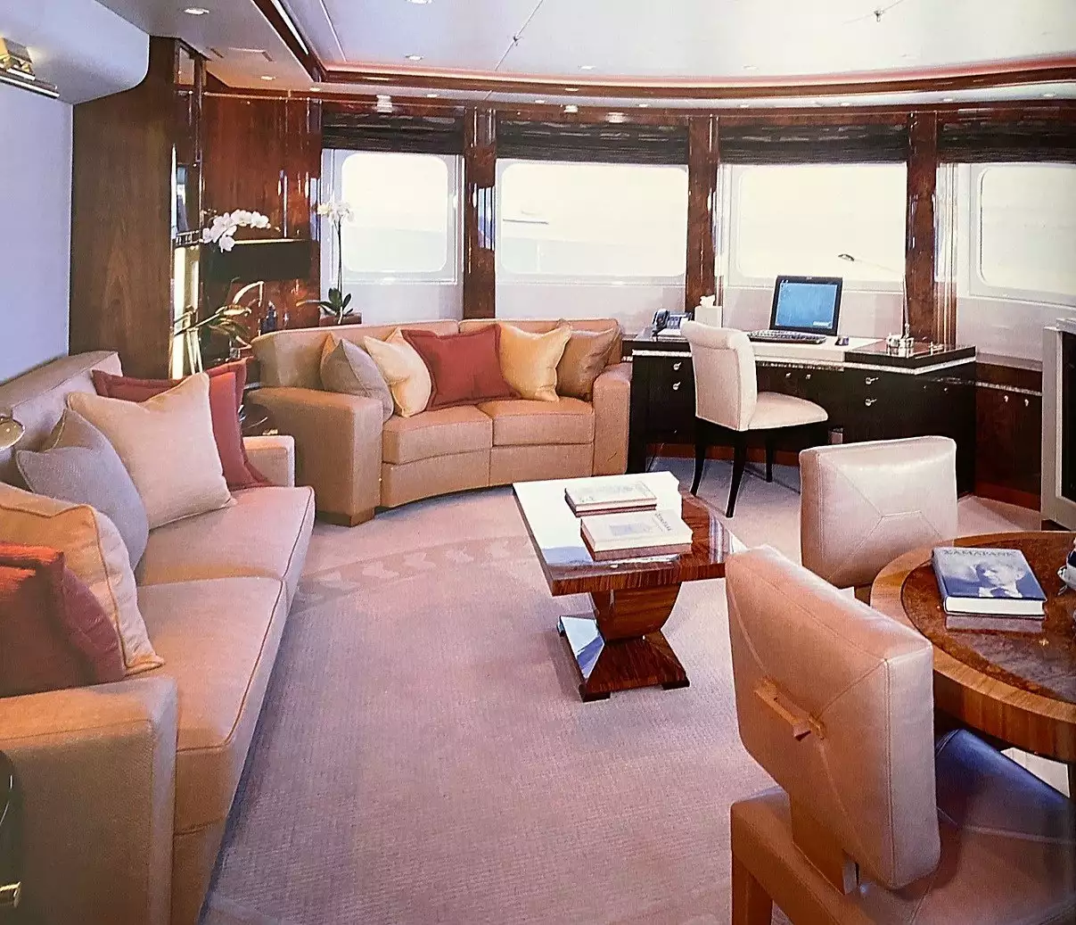 interior del yate Sea Pearl