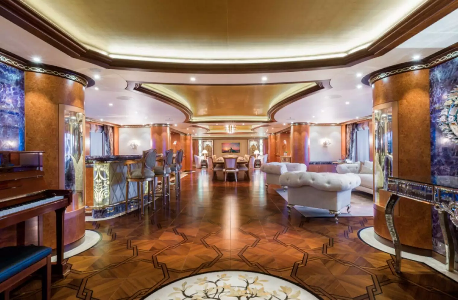 yacht Solandge intérieur 