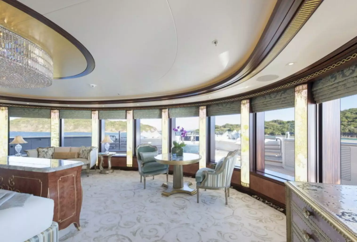 yacht Solandge interior 