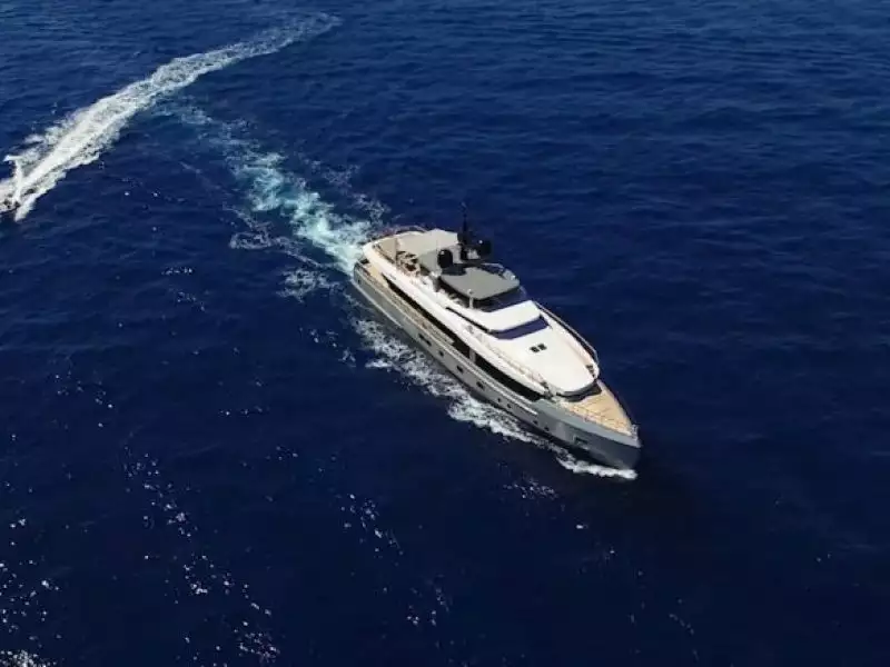 яхта Sun Prince – Адмирал – 2016 – Питер Лам