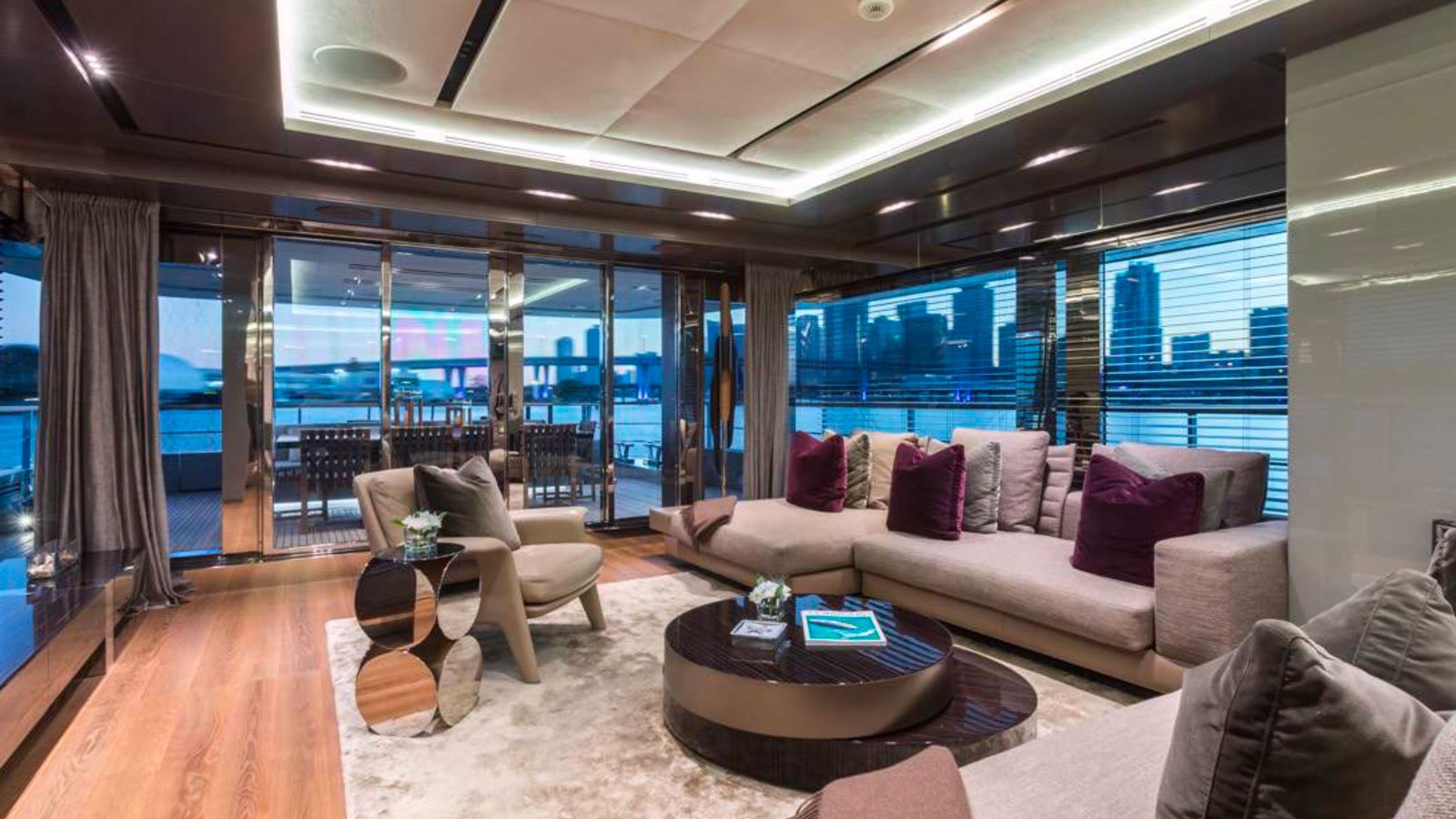 yacht Sun Prince interior 