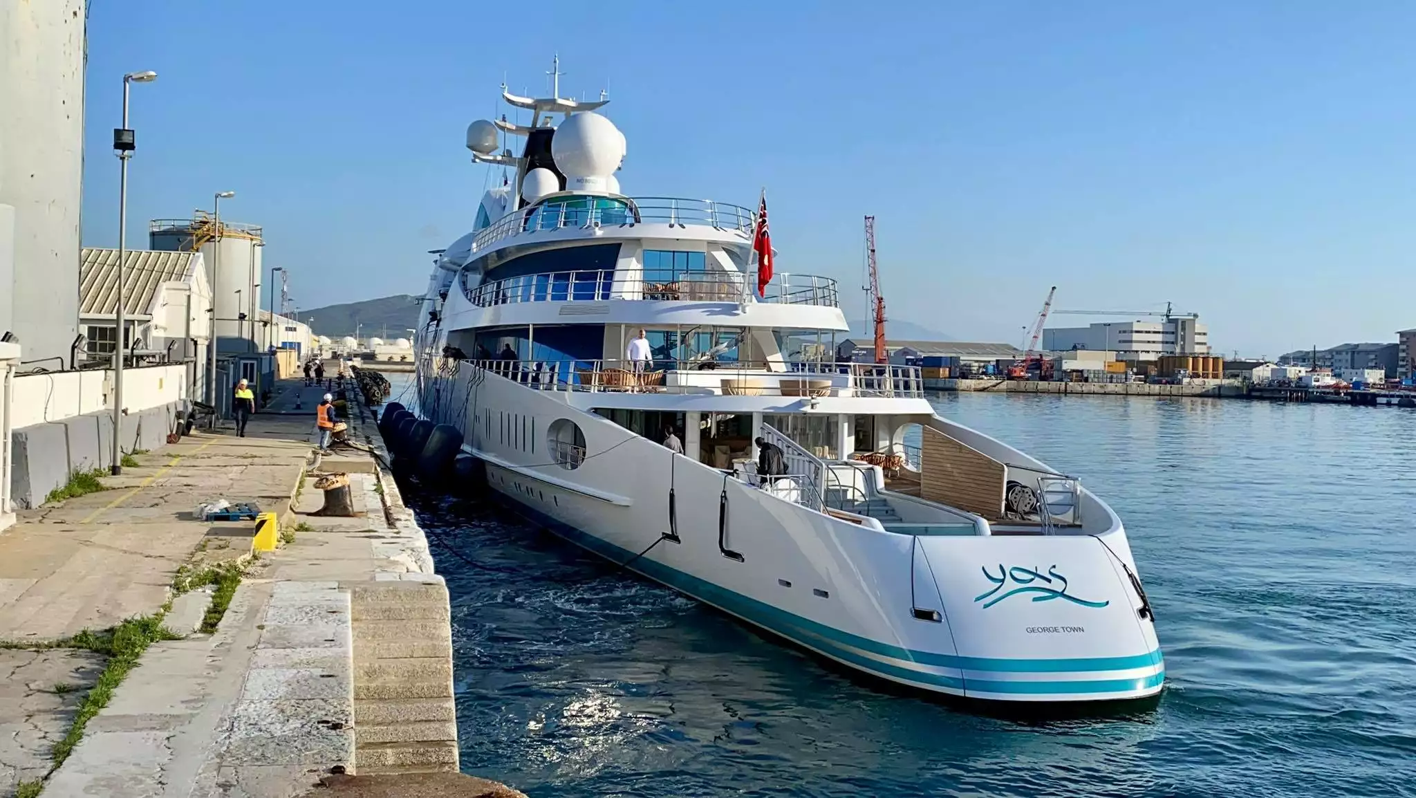 jacht YAS – 2013 – Sjeik Hamdan bin Zayed al Nahyan