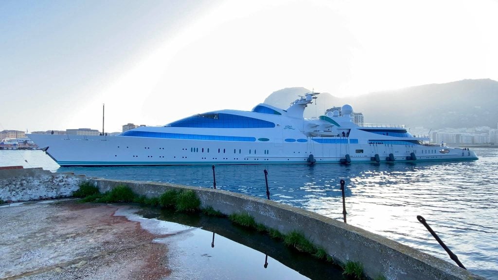 YAS Yacht • Koninklijke Schelde • 1981 • Proprietario Sheikh Hamdan bin Zayed al Nahyan