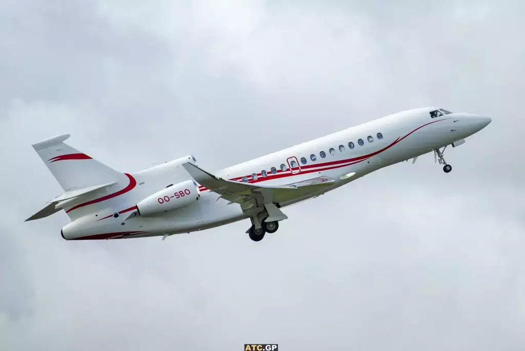 OO-SBO - Dassault 8X - Bernard van Milders