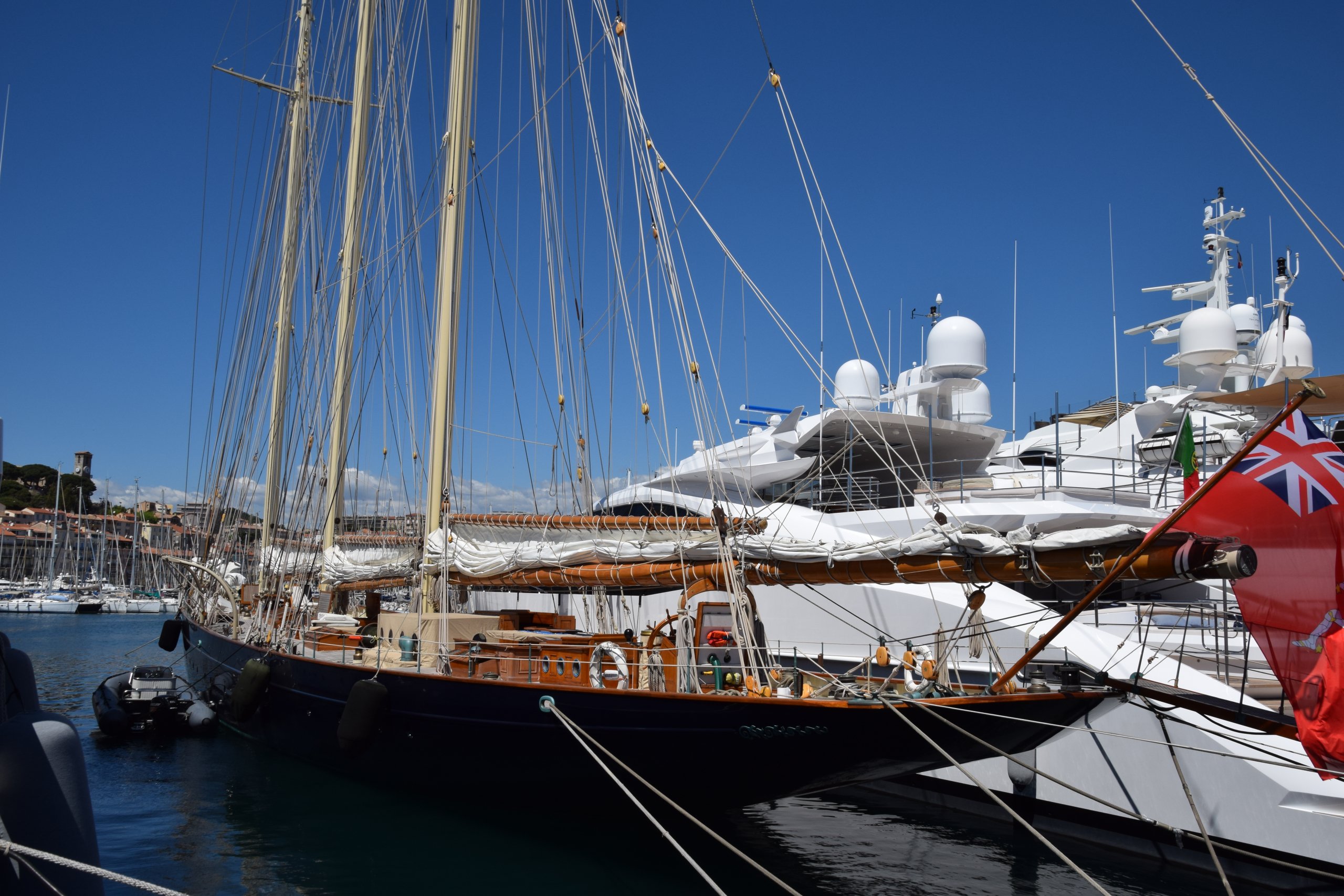 sy atlantic yacht