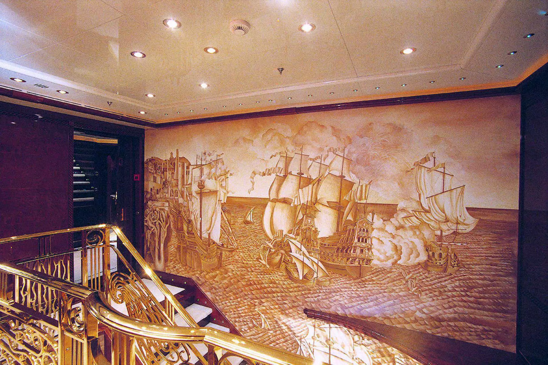 interior del yate Ambrosia