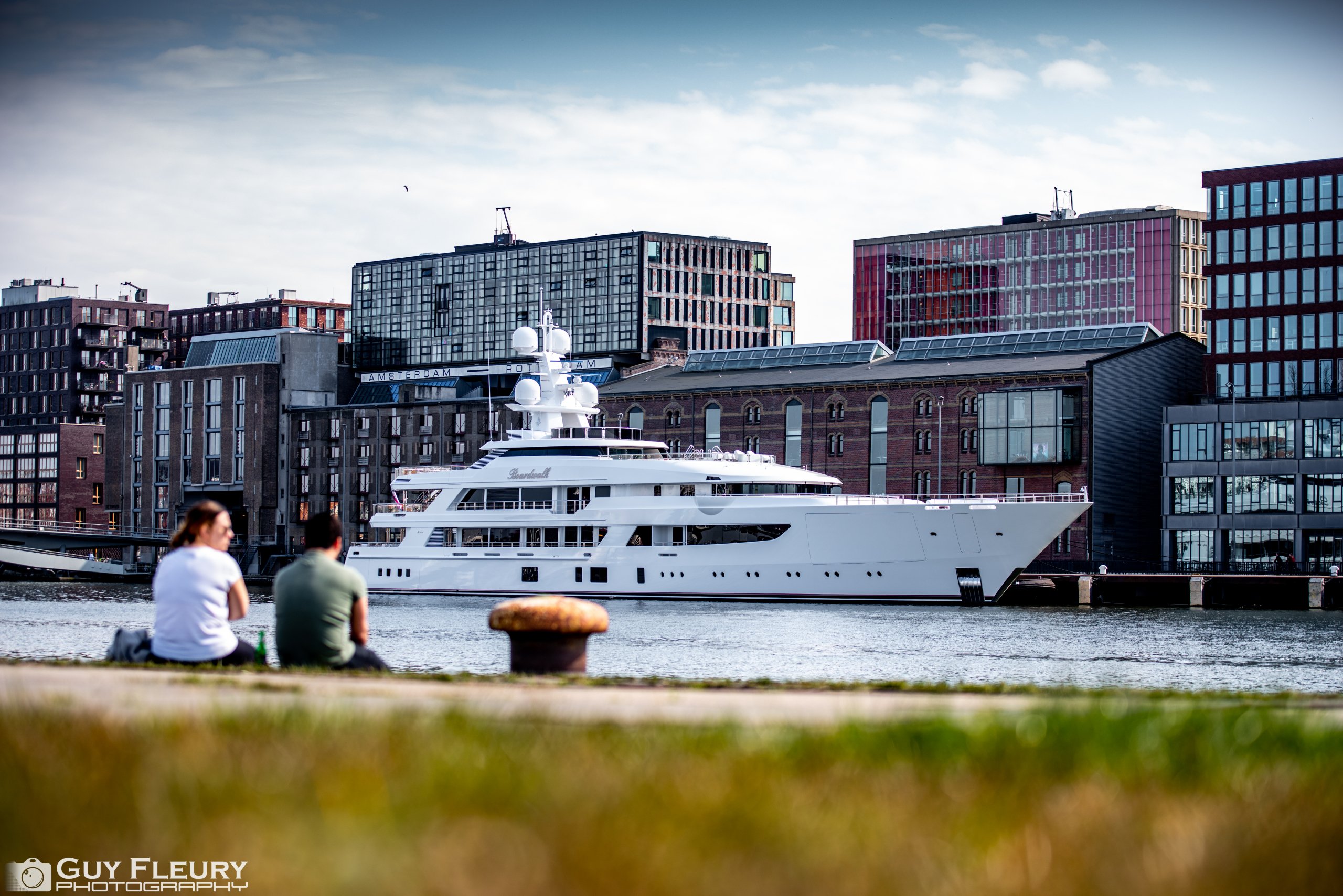Tilman Fertitta's nuevo Superyacht Boardwalk en Amsterdam