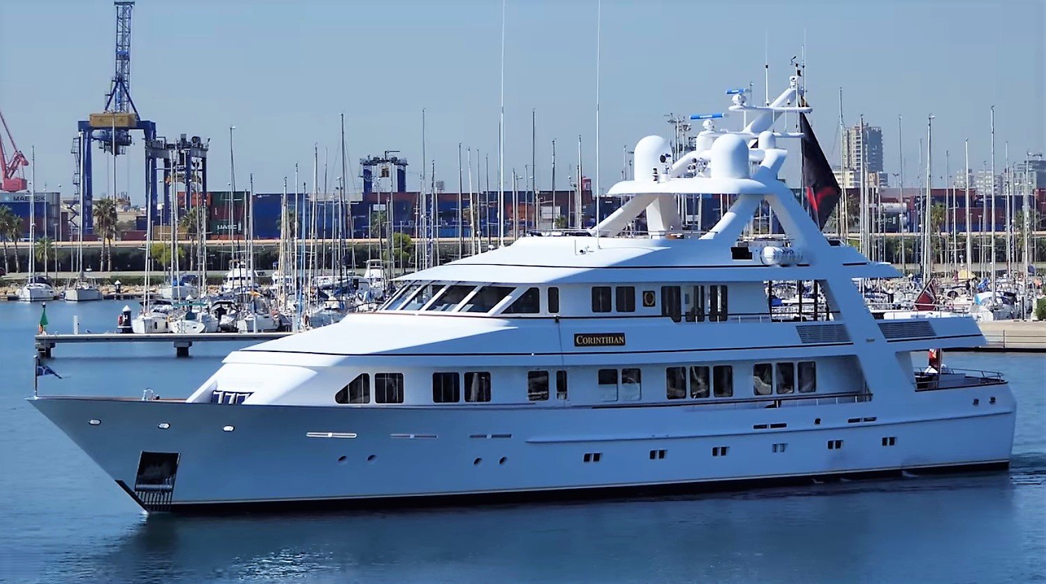 Яхта CORINTHIAN • Feadship • 1997 • Владелец Энтони Лэнгли