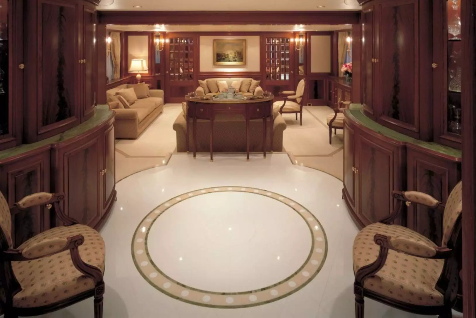 intérieur corinthien pour yacht