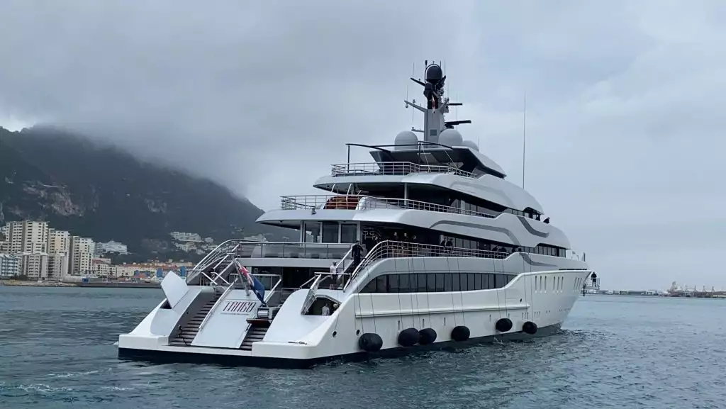 яхта Танго — Feadship — 2011 — Виктор Вексельберг