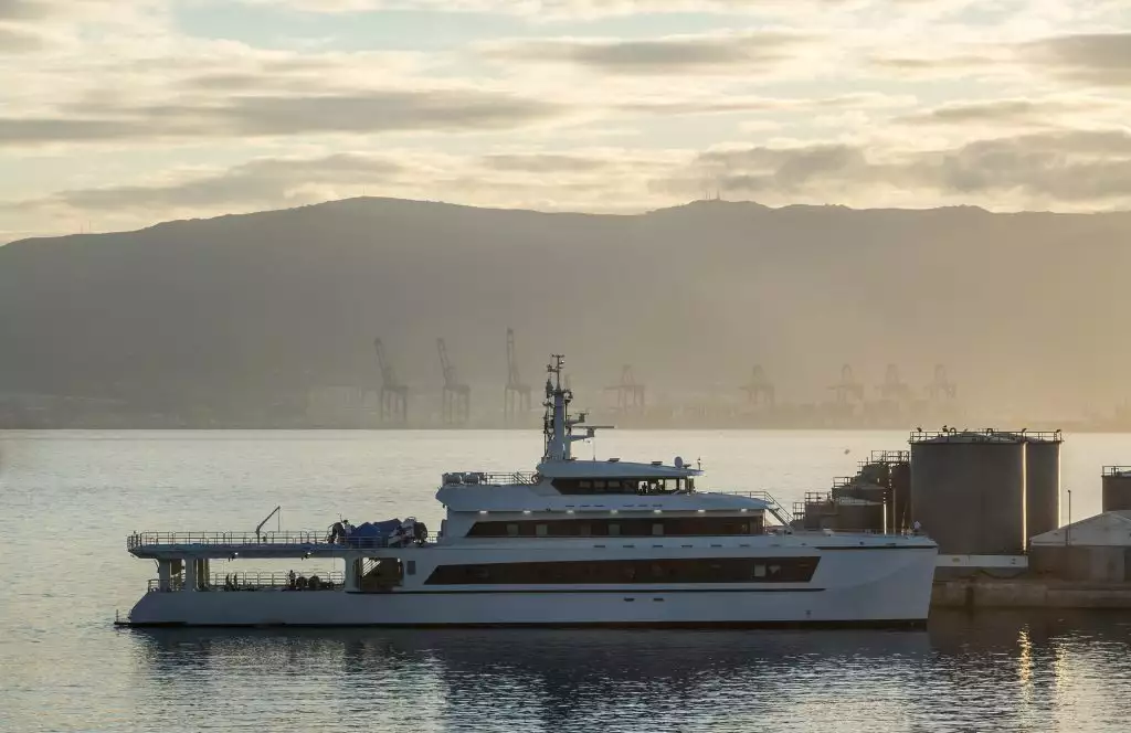 WAYFINDER Yacht • Astilleros Armon • 2020 • Hilfsschiff für die Superyacht von Bill Gates