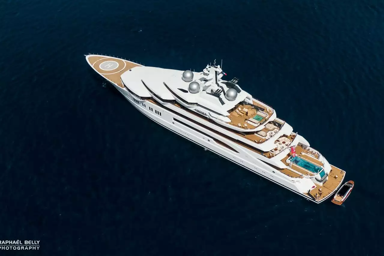 AMADEA Yacht • Lurssen • 2017 • Propriétaire Suleiman Kerimov